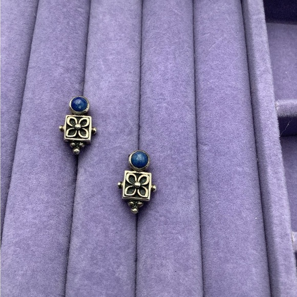 Vintage Sterling Silver Earrings with Blue Lapis  Accents - Picture 2 of 3